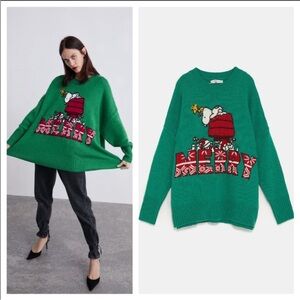 Zara Green Snoopy 'Merry' Graphic Crewneck Sweater